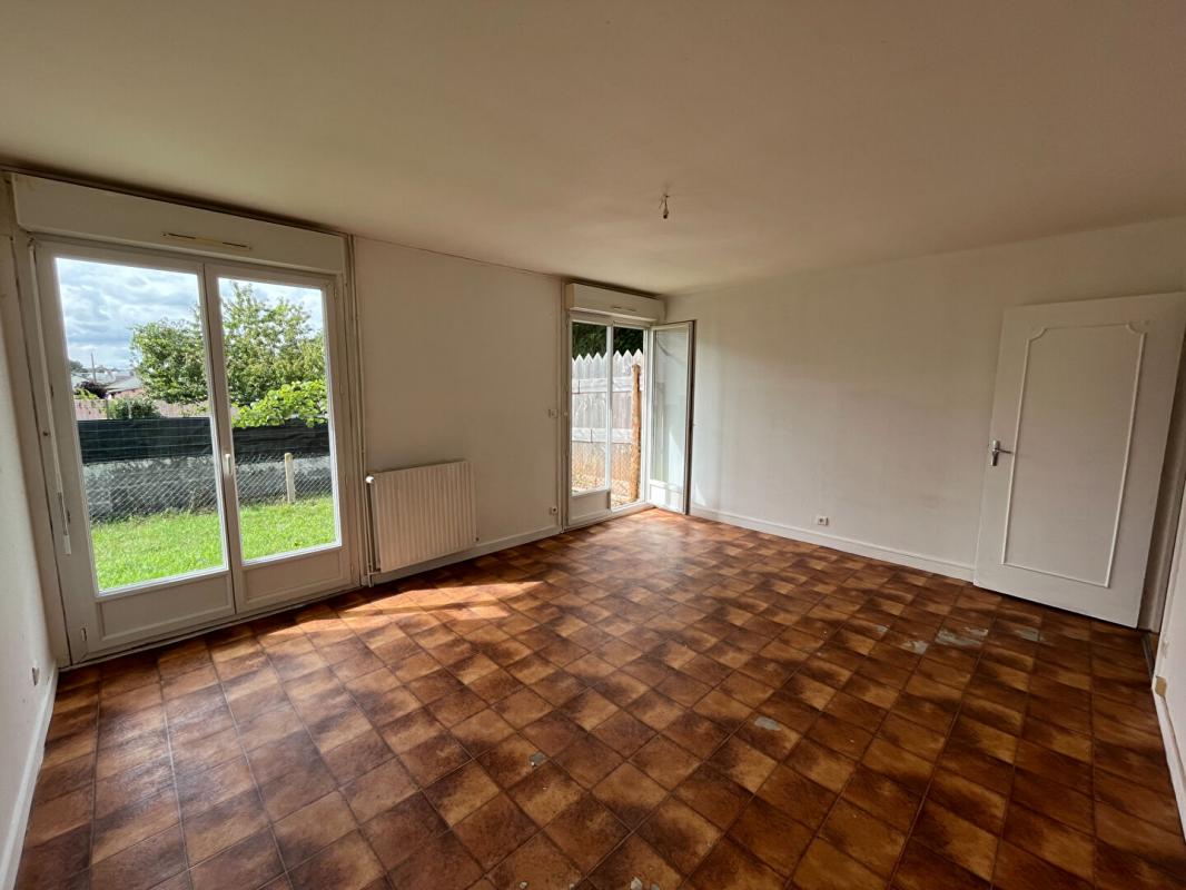 Maison - T3 - 78m² - Vernoil Le Fourrier (49390) | Havitat.fr - Action ...